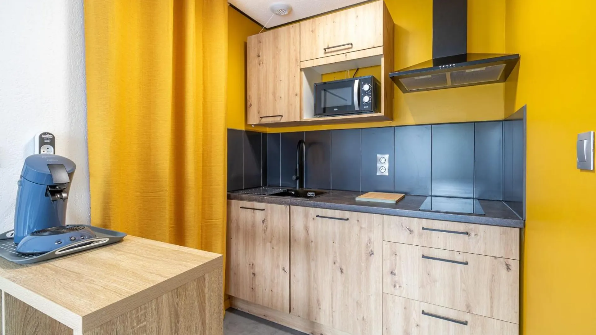 Cosy Apartment With Pool Toulouse